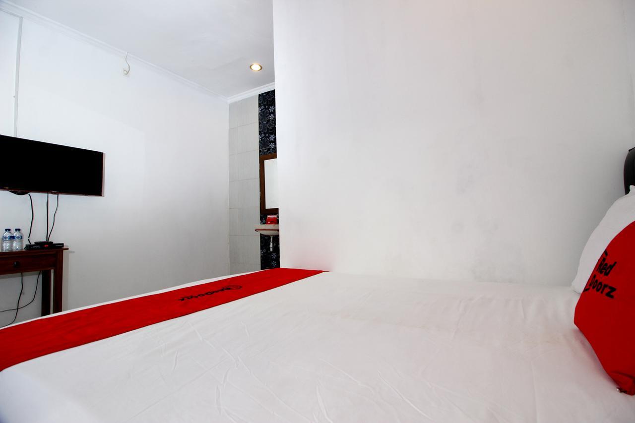 Reddoorz Plus @ Prawirotaman 3 Джокякарта Екстериор снимка